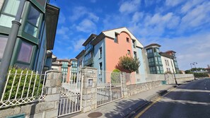 Property building,Facade/entrance