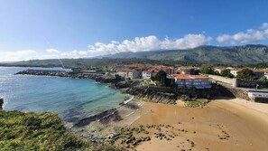 Nearby landmark,Beach