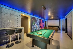 Spielezimmer