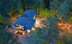 Ample space for entertaining! 