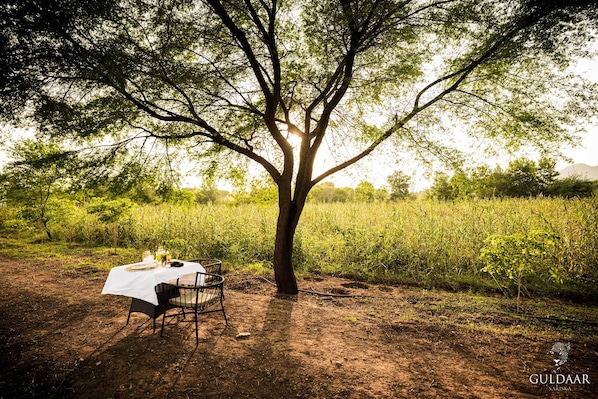 Outdoor dining