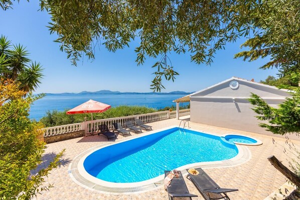 Beautiful villa with private pool and terrace with panoramic sea views