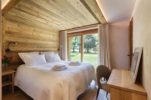Bedroom with views, Luxury Bedding,  L'Occitane 
