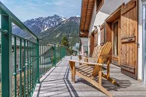 The balcony at Chalet Chez Florence, Chamonix