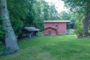 Property building,Garden,Garden view