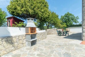 BBQ facilities,Balcony/Terrace