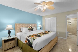 Unit with 1 King bed