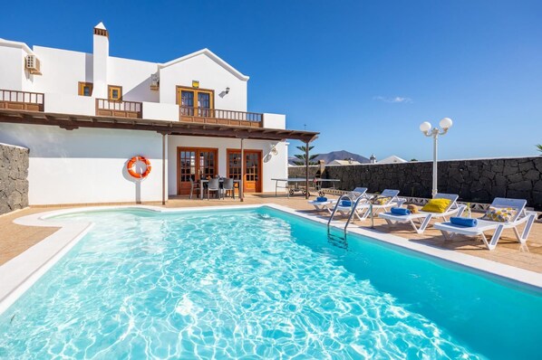 Beautiful villa with private pool and terrace