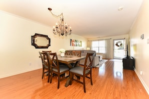 Dining area open to front living area