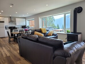 Great open concept space