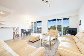Living and dining room