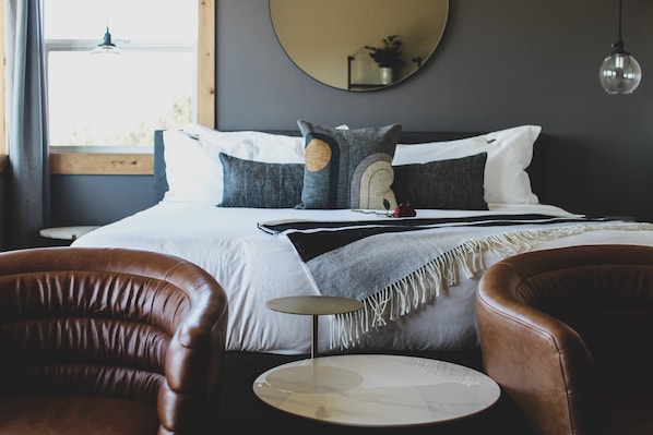 1 King bed