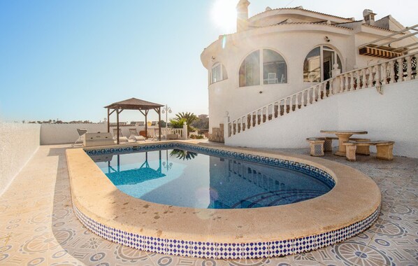 pool