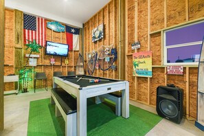 Pool/Ping Pong Table Combo