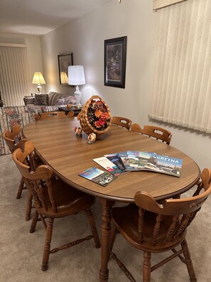 Dining room with seating for 8-10 people.