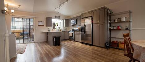 Kitchen and coffee nook