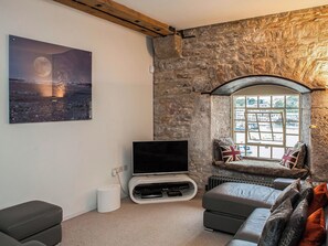 Living room | Mayflower 60, Plymouth