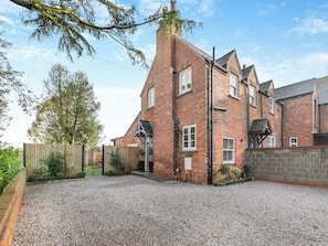 Exterior | Foreman’s Cottage, Beverley