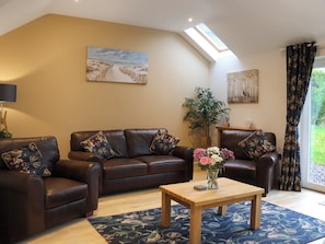 Living area | Beudy Wern Goch - Glanllyn, Llanuwchlyn, near Bala