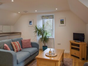 Living area | Cottage No.1 - Dallavon Coach House Cottages, Aberfeldy