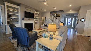 Living Area with fireplace