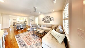 Sanctuary by the Sea - Living room 1