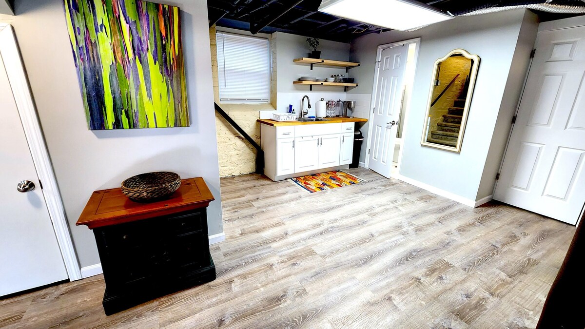 Spacious Garden Apartment with Office and Private Entrance