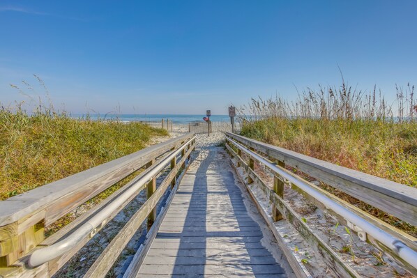 Myrtle Beach Vacation Rental | 1BR | 1BA | Step-Free Access | 726 Sq Ft