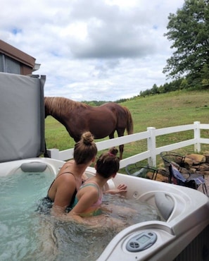 Bain à remous extérieur