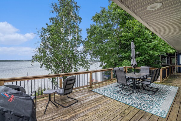Outlook from the deck (upper/main level)