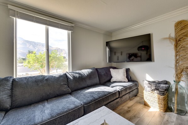 Palm Springs Vacation Rental | 2BR | 2BA | 1,200 Sq Ft | Step-Free Access