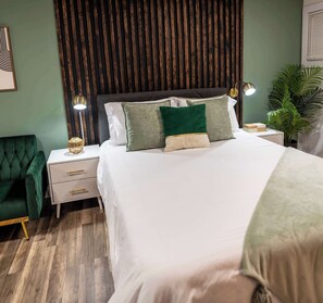 Queen bed
