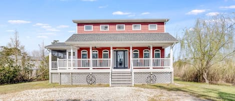 Welcome to Carriage House on Chincoteague Island!