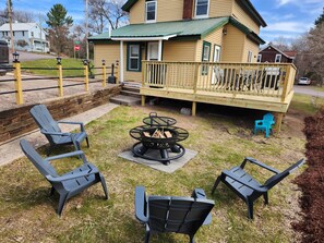 Back yard firepit