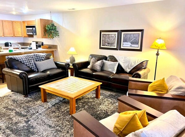 Spacious living area, perfect for relaxing after a day on the mountain!