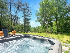 Luxury hot tub!