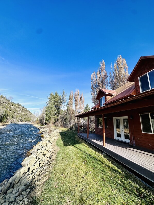 The Stillwater River, a Blue Ribbon trout stream, is right out your back door.