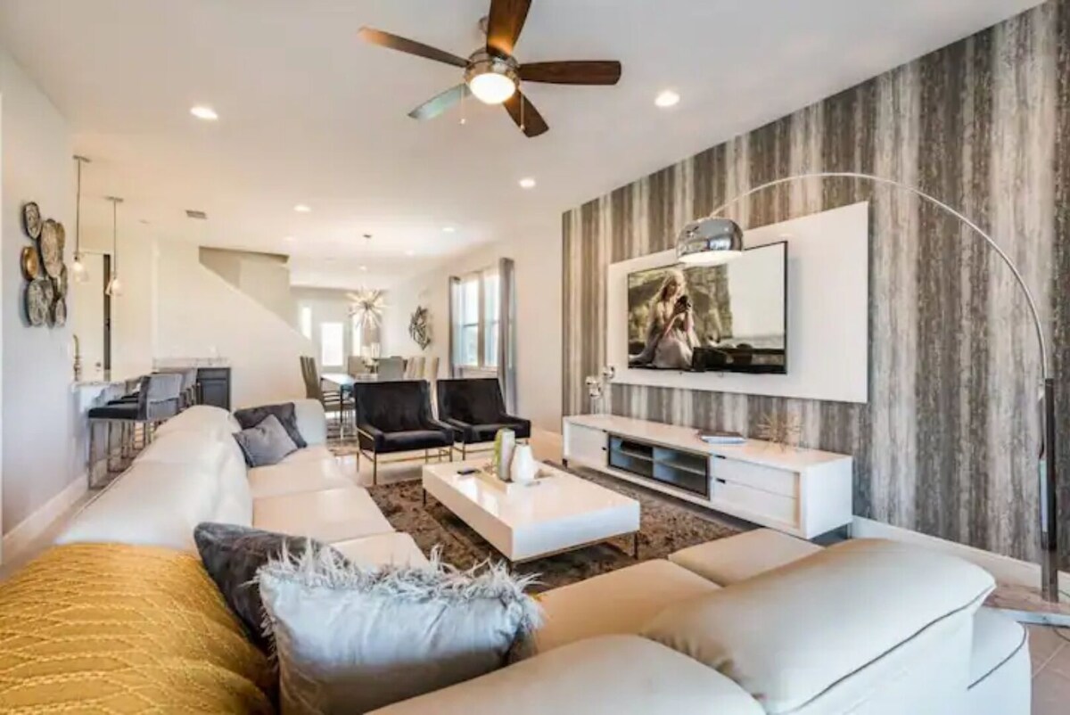 20% OFF Dream Villa 6BR Private Pool & Spa & Foosball Table & Movie Room