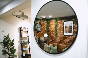 Living Room (3)