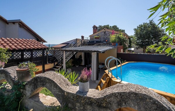 pool