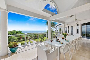 Al fresco dining for 12, with direct access from kitchen and living area