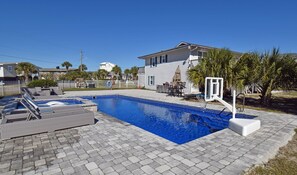 Supersize Pool Area