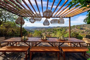 Sunset Patio overlooking panoramic serene Hillview 