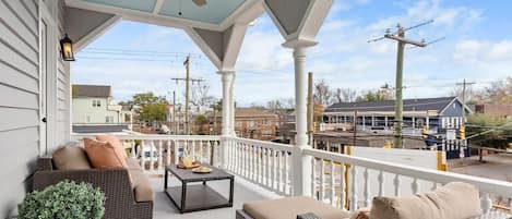 Welcome to your downtown Charleston rental! Spacious outdoor seating area for your group! 