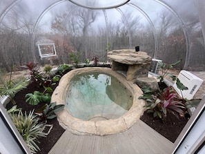 Bain à remous extérieur