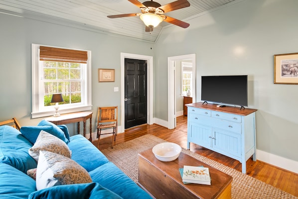 Ivy Cottages – Cornwall Cottage