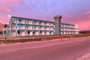 exterior - Seaside Boutique Hotel - Street view