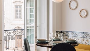 A bright dining area to enjoy your meals #bright #dining #lisbon #pt #portugal