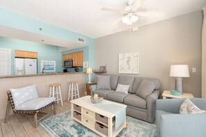 Ariel Dunes II 1405 - Living Room - HDTV