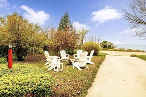 Firepit and outdoor seating